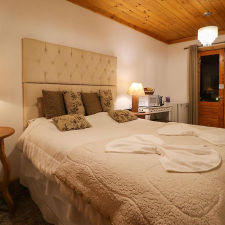 Pousada Campos Do Jordao Suites Екстериор снимка